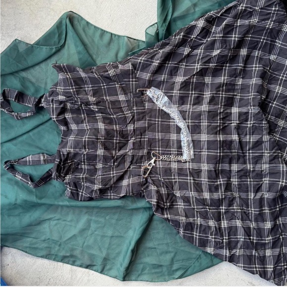 Hot Topic Black & White Plaid Chain Dress - Picture 3 of 3